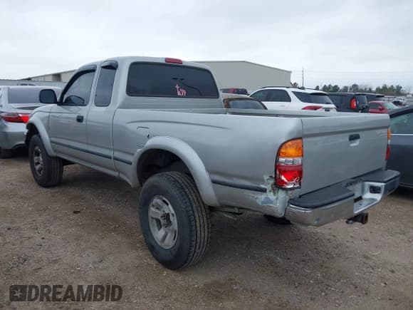 ✅ 2002 Toyota Tacoma PreRunner • VIN: 5TESM92N82Z094044 • Лот: 41609992. Опубликован ранее на IAAI с пробегом 282 383 миль. Бесплатный доступ к архиву аукционных продаж из США и подробный отчёт об истории автомобиля на DreamBid. Изображение 3.