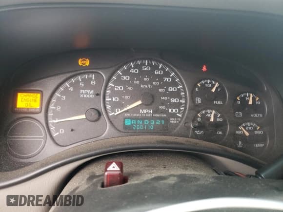 ✅ 2002 GMC Yukon SLE • VIN: 1GKEC13VX2J279212 • Lot: 68751355. Wystawiony na Copart z przebiegiem 200 110 mil. Bezpłatny archiwum sprzedaży aukcyjnych z USA i szczegółowy raport historii pojazdu na DreamBid. Zdjęcie 9.