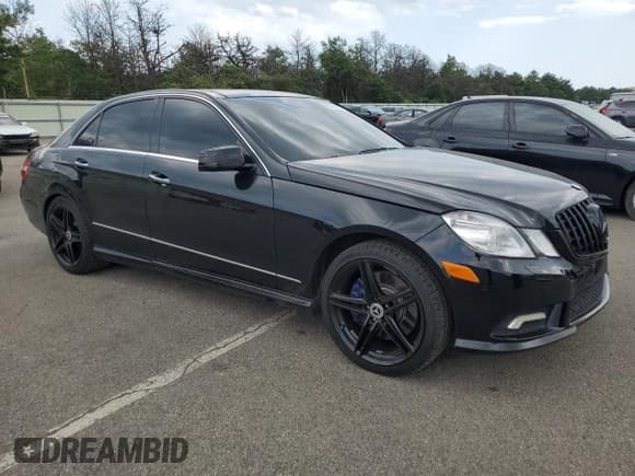 ✅ 2010 Mercedes-Benz E 550 Luxury • VIN: WDDHF9AB2AA232073 • Лот: 65584875. Опубликован ранее на Copart с пробегом 128 907 миль. Бесплатный доступ к архиву аукционных продаж из США и подробный отчёт об истории автомобиля на DreamBid. Изображение 4.