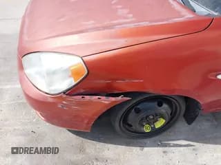 ✅ 2010 Hyundai Accent GS • VIN: KMHCM3AC1AU172877 • Лот: 41532300. Опубликован ранее на IAAI с пробегом 156 703 миль. Бесплатный доступ к архиву аукционных продаж из США и подробный отчёт об истории автомобиля на DreamBid. Изображение 6.