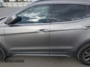 ✅ 2017 Hyundai Santa Fe Ultimate • VIN: 5XYZW4LA7HG399397 • Lot: 43350982. Wystawiony na IAAI z przebiegiem 138 307 mil. Bezpłatny archiwum sprzedaży aukcyjnych z USA i szczegółowy raport historii pojazdu na DreamBid. Zdjęcie 14.