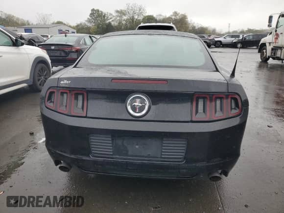 2014 Ford Mustang V6 с VIN 1ZVBP8AM6E5314618, выставлен на аукционе Copart как лот 85578705 с пробегом 185 934 миль миль и Списание • Salvage title. История ставок и продаж доступна на DreamBid. Изображение 6.
