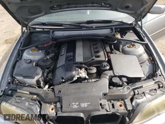 ✅ 2004 BMW 3 Series 330i • VIN: WBAEV53464KM07878 • Lot: 52954215. Listed on Copart with 174,358 mi. Free auction sales archive from the USA and detailed vehicle history report at DreamBid. Image 11.