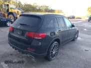 ✅ 2021 Mercedes-Benz GLC 300 • VIN: W1N0G8DB3MV286028 • Лот: 43506422. Опубликован ранее на IAAI с пробегом 84 611 миль. Бесплатный доступ к архиву аукционных продаж из США и подробный отчёт об истории автомобиля на DreamBid. Изображение 4.
