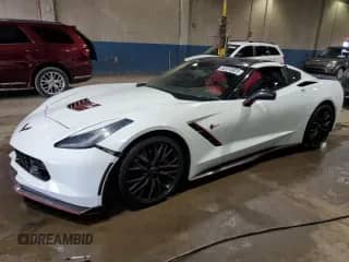 2016 Chevrolet Corvette Z51 3LT z VIN 1G1YM2D74G5107861, wystawiony jako Copart lot #52014925 z przebiegiem 40 824 mil mil oraz Czysty tytuł • Clean title. Historia ofert i sprzedaży dostępna na DreamBid. Obrazek 1.