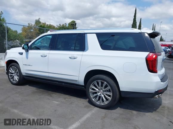 ✅ 2022 GMC Yukon XL Denali • VIN: 1GKS2JKL2NR241713 • Лот: 43189943. Опубликован ранее на IAAI с пробегом 34 033 миль. Бесплатный доступ к архиву аукционных продаж из США и подробный отчёт об истории автомобиля на DreamBid. Изображение 14.