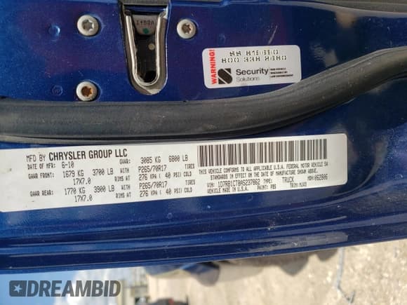 ✅ 2010 Dodge 1500 SLT • VIN: 1D7RB1CT8AS237862 • Lot: 56537585. Wystawiony na Copart z przebiegiem 217 999 mil. Bezpłatny archiwum sprzedaży aukcyjnych z USA i szczegółowy raport historii pojazdu na DreamBid. Zdjęcie 12.