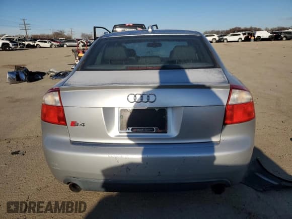 ✅ 2004 Audi S4 • VIN: WAUPL68E94A232005 • Лот: 42362745. Опубликован ранее на Copart с пробегом 132 856 миль. Бесплатный доступ к архиву аукционных продаж из США и подробный отчёт об истории автомобиля на DreamBid. Изображение 6.