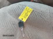 ✅ 1995 Chevrolet Silverado 1500 • VIN: 2GCEC19K6S1266198 • Lot: 43617591. Wystawiony na IAAI z przebiegiem 206 691 mil. Bezpłatny archiwum sprzedaży aukcyjnych z USA i szczegółowy raport historii pojazdu na DreamBid. Zdjęcie 11.