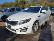 ✅ 2015 Kia Optima LX • VIN: KNAGM4A73F5594064 • Lot: 43885751. Wystawiony na IAAI z przebiegiem 135 694 mil. Bezpłatny archiwum sprzedaży aukcyjnych z USA i szczegółowy raport historii pojazdu na DreamBid. Zdjęcie 2.