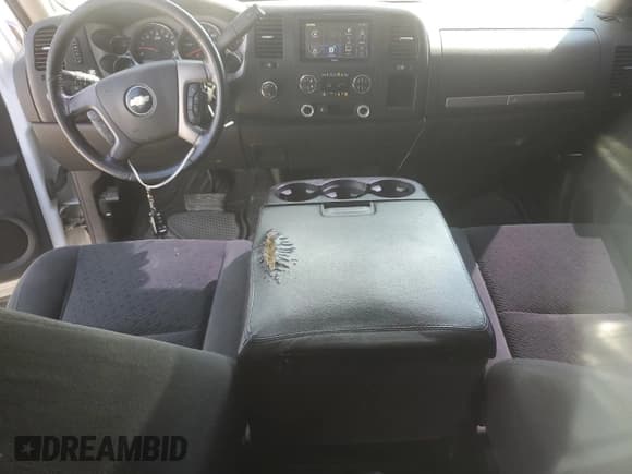 ✅ 2008 Chevrolet Silverado 1500 2LT • VIN: 2GCEK133581162119 • Lot: 68704905. Listed on Copart with 231,254 mi. Free auction sales archive from the USA and detailed vehicle history report at DreamBid. Image 8.