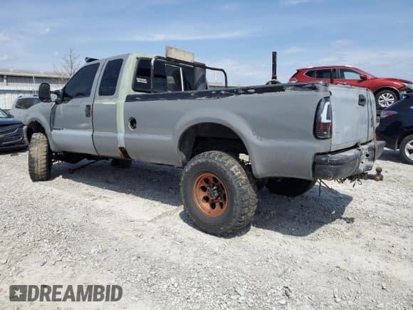 ✅ 2000 Ford F-250 XL • VIN: 1FTNX21FXYEC15481 • Lot: 50912345. Listed on Copart with 193,472 mi. Free auction sales archive from the USA and detailed vehicle history report at DreamBid. Image 2.