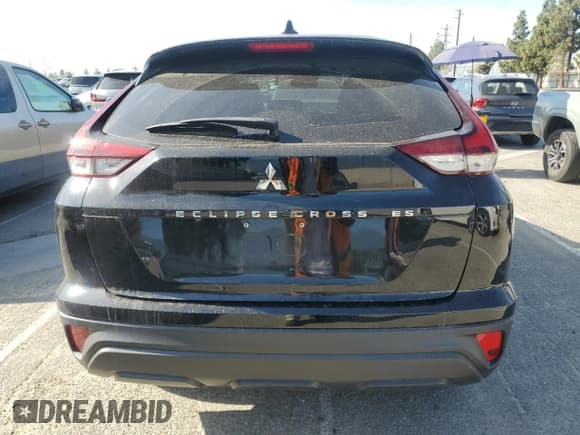 ✅ 2022 Mitsubishi Eclipse Cross ES • VIN: JA4ASUAA1NZ018100 • Lot: 53680935. Listed on Copart with 34,611 mi. Free auction sales archive from the USA and detailed vehicle history report at DreamBid. Image 6.