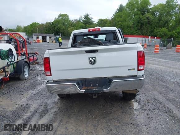 ✅ 2017 Ram 1500 SLT • VIN: 1C6RR7GG9HS736595 • Lot: 42230792. Listed on IAAI with 132,627 mi. Free auction sales archive from the USA and detailed vehicle history report at DreamBid. Image 16.