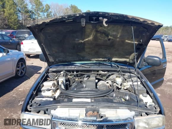 ✅ 1999 Chevrolet S-10 • VIN: 1GCCS1441X8173712 • Лот: 41373988. Опубликован ранее на IAAI с пробегом 163 108 миль. Бесплатный доступ к архиву аукционных продаж из США и подробный отчёт об истории автомобиля на DreamBid. Изображение 10.