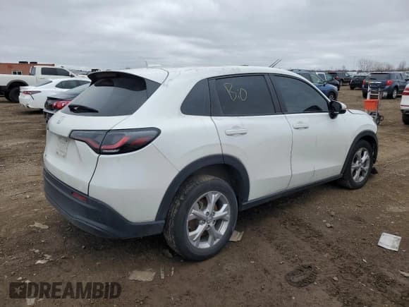 ✅ 2024 Honda HR-V LX • VIN: 3CZRZ2H30RM709023 • Lot: 50986325. Listed on Copart with 60,414 mi. Free auction sales archive from the USA and detailed vehicle history report at DreamBid. Image 3.
