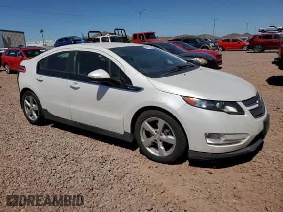 2015 Chevrolet Volt z VIN 1G1RD6E49FU135501, wystawiony jako Copart lot #54077894 z przebiegiem 86 584 mil mil oraz . Historia ofert i sprzedaży dostępna na DreamBid. Obrazek 4.