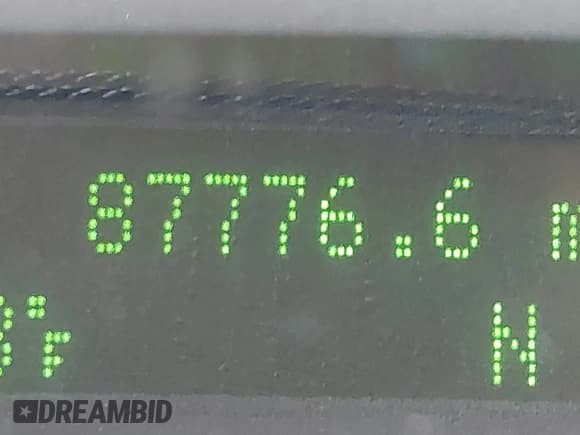 ✅ 2008 Ford Expedition SSV • VIN: 1FMFU15518LA78723 • Lot: 43556116. Wystawiony na IAAI z przebiegiem 87 776 mil. Bezpłatny archiwum sprzedaży aukcyjnych z USA i szczegółowy raport historii pojazdu na DreamBid. Zdjęcie 15.