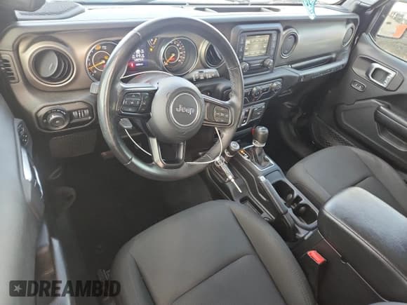 ✅ 2019 Jeep Wrangler Sport S • VIN: 1C4GJXAN7KW501367 • Lot: 92855165. Listed on Copart with 34,853 mi. Free auction sales archive from the USA and detailed vehicle history report at DreamBid. Image 8.