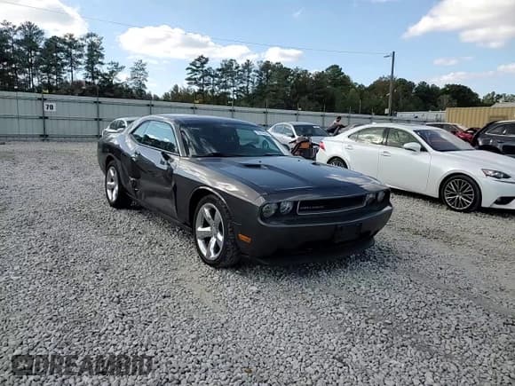 ✅ 2013 Dodge Challenger SXT • VIN: 2C3CDYAG9DH649040 • Lot: 78215564. Wystawiony na Copart z przebiegiem 248 819 mil. Bezpłatny archiwum sprzedaży aukcyjnych z USA i szczegółowy raport historii pojazdu na DreamBid. Zdjęcie 13.
