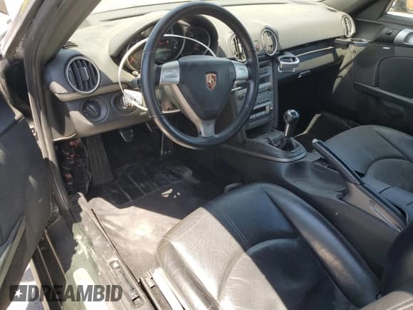 ✅ 2005 Porsche Boxster • VIN: WP0CA29885U711749 • Лот: 64101125. Опубликован ранее на Copart с пробегом 272 856 миль. Бесплатный доступ к архиву аукционных продаж из США и подробный отчёт об истории автомобиля на DreamBid. Изображение 8.