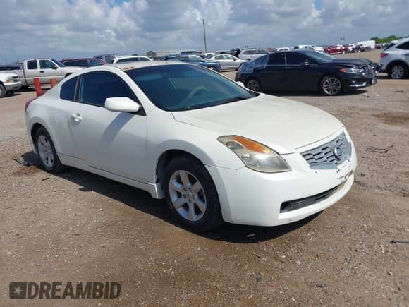 ✅ 2008 Nissan Altima S • VIN: 1N4AL24E68C249254 • Lot: 42531152. Wystawiony na IAAI z przebiegiem 58 573 mil. Bezpłatny archiwum sprzedaży aukcyjnych z USA i szczegółowy raport historii pojazdu na DreamBid. Zdjęcie 1.