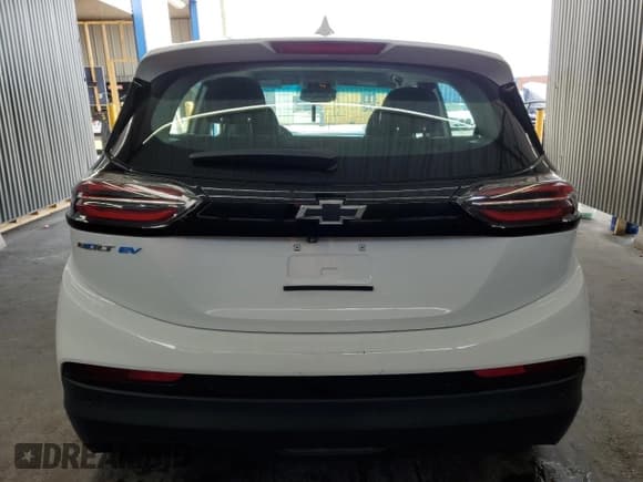 ✅ 2023 Chevrolet Bolt EV 1LT • VIN: 1G1FW6S08P4181708 • Лот: 56155635. Опубликован ранее на Copart с пробегом 68 437 миль. Бесплатный доступ к архиву аукционных продаж из США и подробный отчёт об истории автомобиля на DreamBid. Изображение 6.