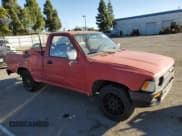 ✅ 1992 Toyota Pickup • VIN: JT4RN81A0N0094774 • Лот: 91727805. Опубликован ранее на Copart с пробегом 239 430 миль. Бесплатный доступ к архиву аукционных продаж из США и подробный отчёт об истории автомобиля на DreamBid. Изображение 4.