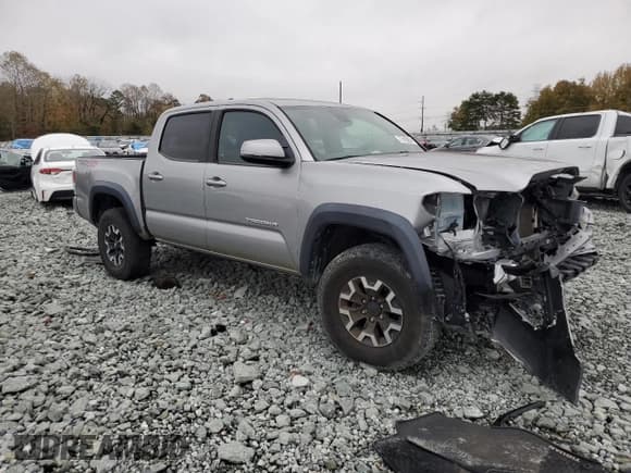 ✅ 2021 Toyota Tacoma TRD Off Road • VIN: 5TFCZ5AN3MX268094 • Lot: 90631785. Listed on Copart with Not provided. Free auction sales archive from the USA and detailed vehicle history report at DreamBid. Image 4.