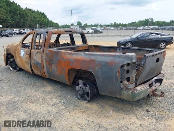 ✅ 2013 Chevrolet Silverado 2500HD Work Truck • VIN: 1GC2KVC84DZ310901 • Lot: 42755310. Wystawiony na IAAI z przebiegiem Nie podano. Bezpłatny archiwum sprzedaży aukcyjnych z USA i szczegółowy raport historii pojazdu na DreamBid. Zdjęcie 3.