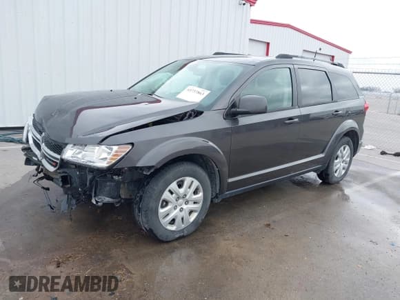 ✅ 2019 Dodge Journey SE • VIN: 3C4PDCBB0KT681348 • Lot: 43737863. Wystawiony na IAAI z przebiegiem 58 294 mil. Bezpłatny archiwum sprzedaży aukcyjnych z USA i szczegółowy raport historii pojazdu na DreamBid. Zdjęcie 2.