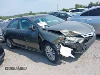 2013 Toyota Camry L с VIN 4T4BF1FK7DR274818, выставлен на аукционе IAAI как лот 39804638 с пробегом 149 038 миль миль и . История ставок и продаж доступна на DreamBid. Изображение 1.