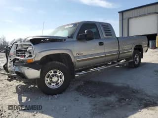 ✅ 2001 Chevrolet Silverado 2500HD LS • VIN: 1GCHK29111E288894 • Lot: 48788915. Wystawiony na Copart z przebiegiem 144 437 mil. Bezpłatny archiwum sprzedaży aukcyjnych z USA i szczegółowy raport historii pojazdu na DreamBid. Zdjęcie 1.