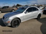 ✅ 2002 Mercedes-Benz C AMG • VIN: WDBRF65J22F208194 • Lot: 88505395. Wystawiony na Copart z przebiegiem Nie podano. Bezpłatny archiwum sprzedaży aukcyjnych z USA i szczegółowy raport historii pojazdu na DreamBid. Zdjęcie 1.