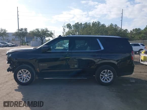 ✅ 2021 Chevrolet Tahoe LT • VIN: 1GNSKNKD6MR340603 • Лот: 43904246. Опубликован ранее на IAAI с пробегом 105 105 миль. Бесплатный доступ к архиву аукционных продаж из США и подробный отчёт об истории автомобиля на DreamBid. Изображение 14.