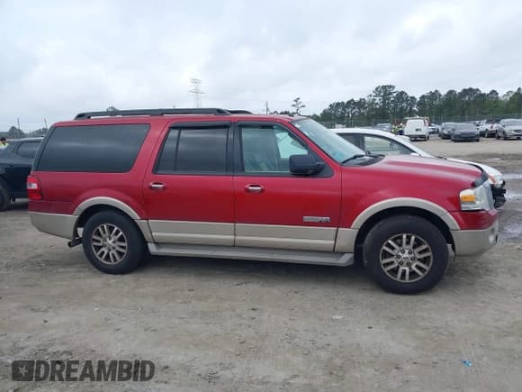 ✅ 2007 Ford Expedition Max Eddie Bauer • VIN: 1FMFK175X7LA33460 • Lot: 41965513. Wystawiony na IAAI z przebiegiem 260 723 mil. Bezpłatny archiwum sprzedaży aukcyjnych z USA i szczegółowy raport historii pojazdu na DreamBid. Zdjęcie 14.
