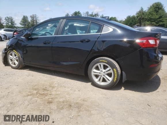 ✅ 2017 Chevrolet Cruze LT • VIN: 1G1BE5SMXH7202167 • Lot: 61183183. Listed on Copart with 74,151 mi. Free auction sales archive from the USA and detailed vehicle history report at DreamBid. Image 2.