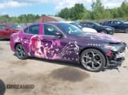 ✅ 2017 Alfa Romeo Giulia Ti • VIN: ZARFAEEN9H7553571 • Lot: 42637939. Listed on IAAI with 75,509 mi. Free auction sales archive from the USA and detailed vehicle history report at DreamBid. Image 14.