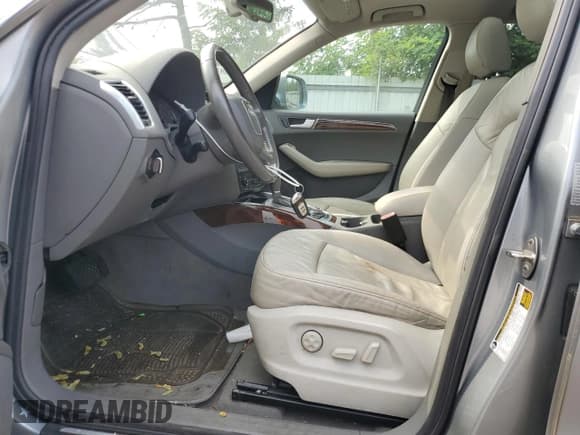 ✅ 2009 Audi Q5 Premium • VIN: WA1KK78R19A036599 • Лот: 66969395. Опубликован ранее на Copart с пробегом 107 951 миль. Бесплатный доступ к архиву аукционных продаж из США и подробный отчёт об истории автомобиля на DreamBid. Изображение 7.