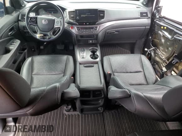 ✅ 2021 Honda Passport EX-L • VIN: 5FNYF7H56MB002353 • Lot: 68548495. Listed on Copart with 56,070 mi. Free auction sales archive from the USA and detailed vehicle history report at DreamBid. Image 8.