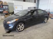 ✅ 2012 Hyundai Elantra GLS • VIN: 5NPDH4AE4CH097304 • Лот: 92055995. Опубликован ранее на Copart с пробегом 139 448 миль. Бесплатный доступ к архиву аукционных продаж из США и подробный отчёт об истории автомобиля на DreamBid. Изображение 1.