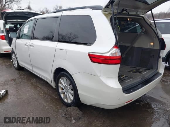 ✅ 2015 Toyota Sienna Limited • VIN: 5TDDK3DC9FS115784 • Лот: 41355934. Опубликован ранее на IAAI с пробегом 125 675 миль. Бесплатный доступ к архиву аукционных продаж из США и подробный отчёт об истории автомобиля на DreamBid. Изображение 3.