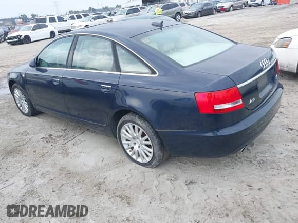 ✅ 2006 Audi A6 3.2L • VIN: WAUDH74F26N096384 • Lot: 41617543. Listed on IAAI with 271,837 mi. Free auction sales archive from the USA and detailed vehicle history report at DreamBid. Image 3.
