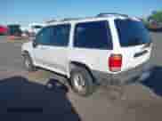 1999 Ford Explorer XLT с VIN 1FMZU34E2XUC84698, выставлен на аукционе IAAI как лот 42162160 с пробегом 190 424 миль миль и . История ставок и продаж доступна на DreamBid. Изображение 3.