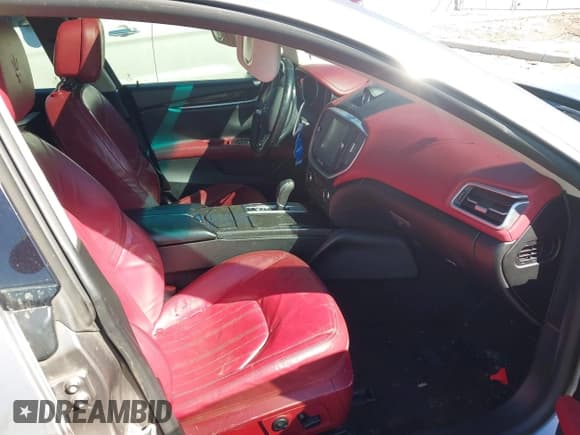 ✅ 2015 Maserati Ghibli • VIN: ZAM57XSA7F1131652 • Lot: 41560759. Listed on IAAI with 103,537 mi. Free auction sales archive from the USA and detailed vehicle history report at DreamBid. Image 5.