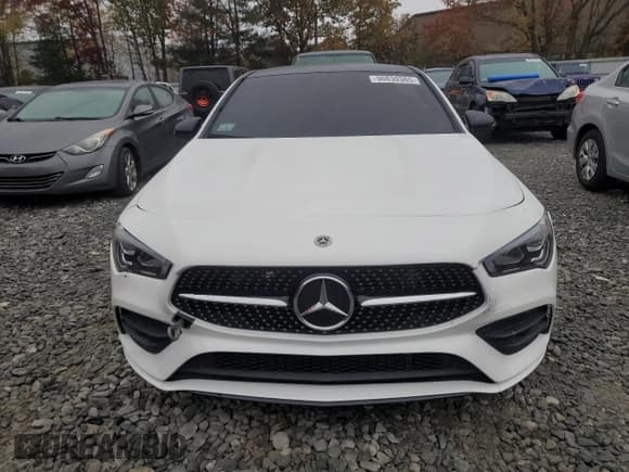 ✅ 2021 Mercedes-Benz CLA 250 • VIN: W1K5J4HB2MN189524 • Lot: 90830365. Wystawiony na Copart z przebiegiem 33 746 mil. Bezpłatny archiwum sprzedaży aukcyjnych z USA i szczegółowy raport historii pojazdu na DreamBid. Zdjęcie 5.