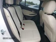 ✅ 2024 Buick Encore GX Preferred • VIN: KL4AMBSL4RB011493 • Lot: 81776215. Wystawiony na Copart z przebiegiem 19 798 mil. Bezpłatny archiwum sprzedaży aukcyjnych z USA i szczegółowy raport historii pojazdu na DreamBid. Zdjęcie 10.