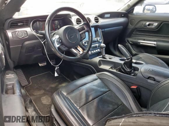 ✅ 2019 Ford Mustang EcoBoost • VIN: 1FA6P8TH9K5118470 • Lot: 61856475. Listed on Copart with 74,485 mi. Free auction sales archive from the USA and detailed vehicle history report at DreamBid. Image 8.