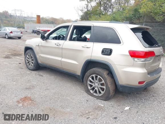 ✅ 2014 Jeep Grand Cherokee Limited • VIN: 1C4RJFBG5EC183984 • Lot: 43596127. Wystawiony na IAAI z przebiegiem 108 993 mil. Bezpłatny archiwum sprzedaży aukcyjnych z USA i szczegółowy raport historii pojazdu na DreamBid. Zdjęcie 3.