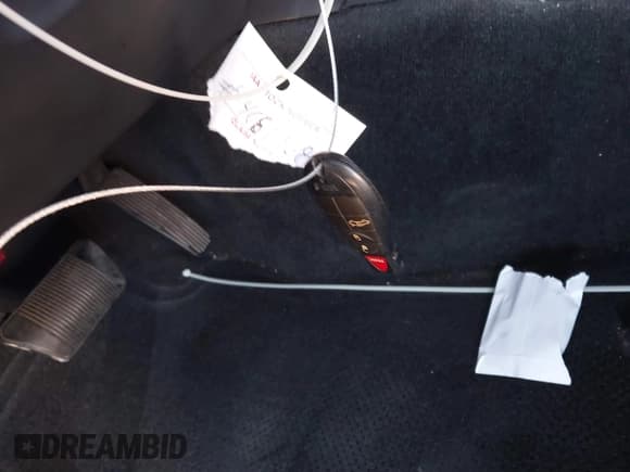 ✅ 2013 Dodge Challenger Rallye Redline • VIN: 2C3CDYAG2DH605817 • Lot: 40813689. Wystawiony na IAAI z przebiegiem 210 112 mil. Bezpłatny archiwum sprzedaży aukcyjnych z USA i szczegółowy raport historii pojazdu na DreamBid. Zdjęcie 11.